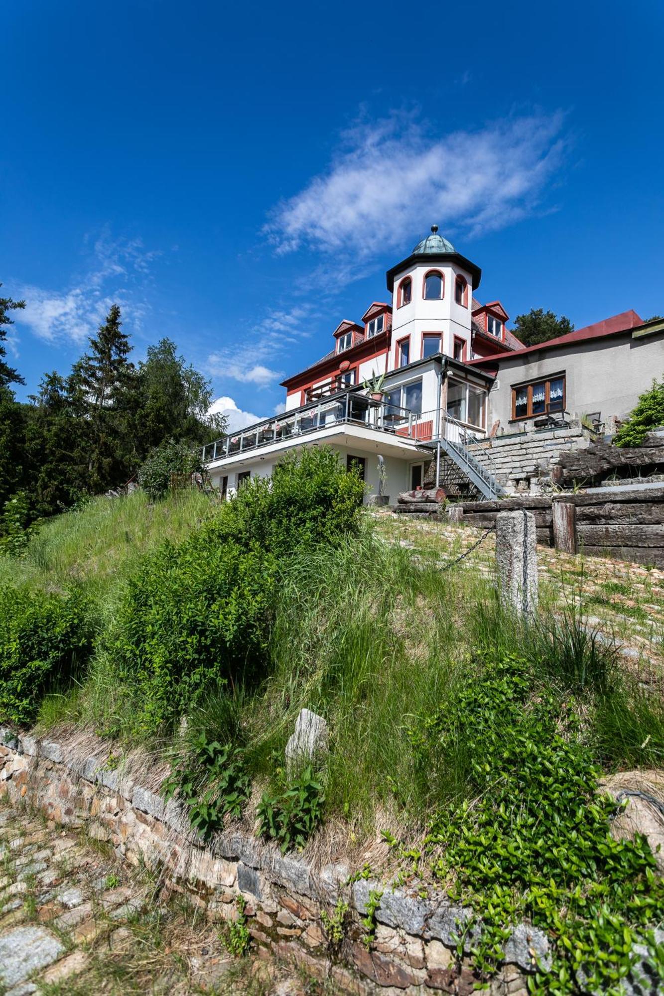 Hotel Panorama Jáchymov Buitenkant foto